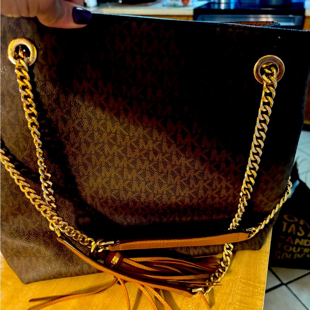 Michael Kors purse